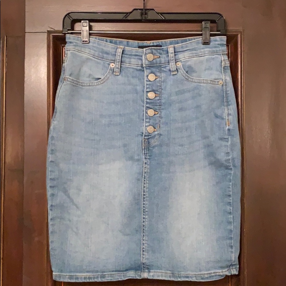 Banana Republic Denim Skirt